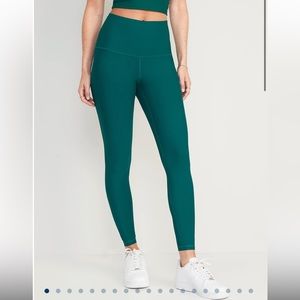 Old Navy Powersoft Extra High Waisted Leggings
